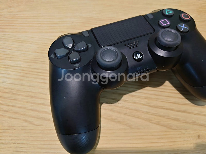 듀얼쇼크4 부품용으로 판매합니다. 광주광역시 플스4 패...--1