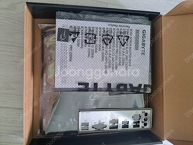 기가바이트 B760M E 메인보드--1