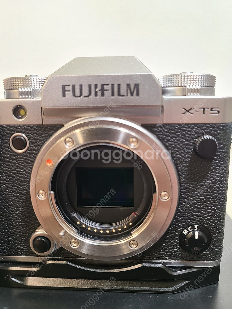 후지 X-T5 실버 판매합니다.--1