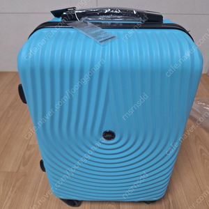 여행가방 캐리어 새제품입니다.