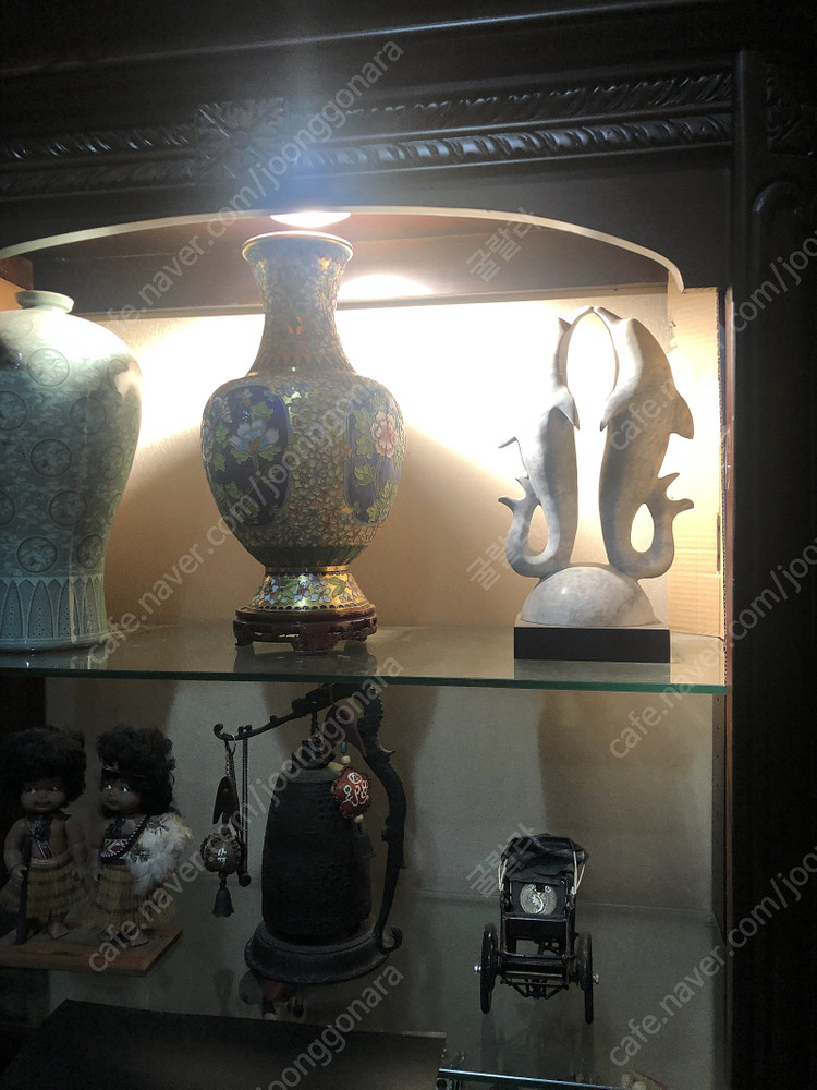 고급스런 엔틱 장식장 판매 합니다. 이미지