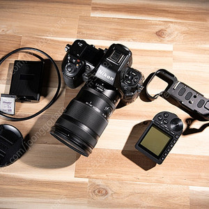 니콘 z8, z 24-120 f4, 니워 플래시&동조기 전부 민트급
