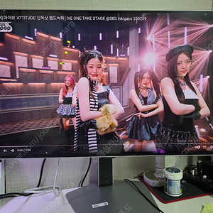 삼성 오디세이 OLED G8 S32FG810 4K모니터