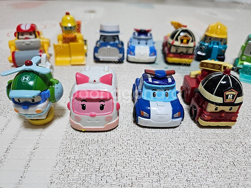 로보카폴리 미니카 (택배비 별도)--1