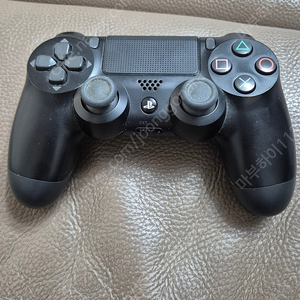 PS4 듀얼쇼크4 신형정품 블랙 컨트롤러
