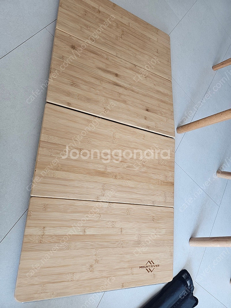 마운트리버 포폴딩테이블 1200 팝니다--0