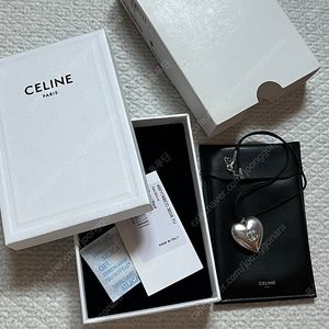 셀린느 퀴르 하트 목걸이