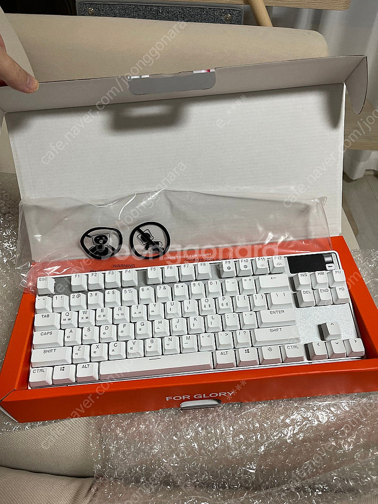 스틸시리즈 Apex Pro Gen 3 TKL WHITE--1