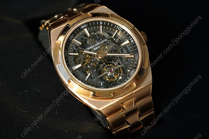 바쉐론 콘스탄틴 오버시즈 투르비용 스켈레톤 18k 로즈골드 이미지