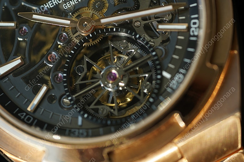 바쉐론 콘스탄틴 오버시즈 투르비용 스켈레톤 18k 로즈골드 이미지