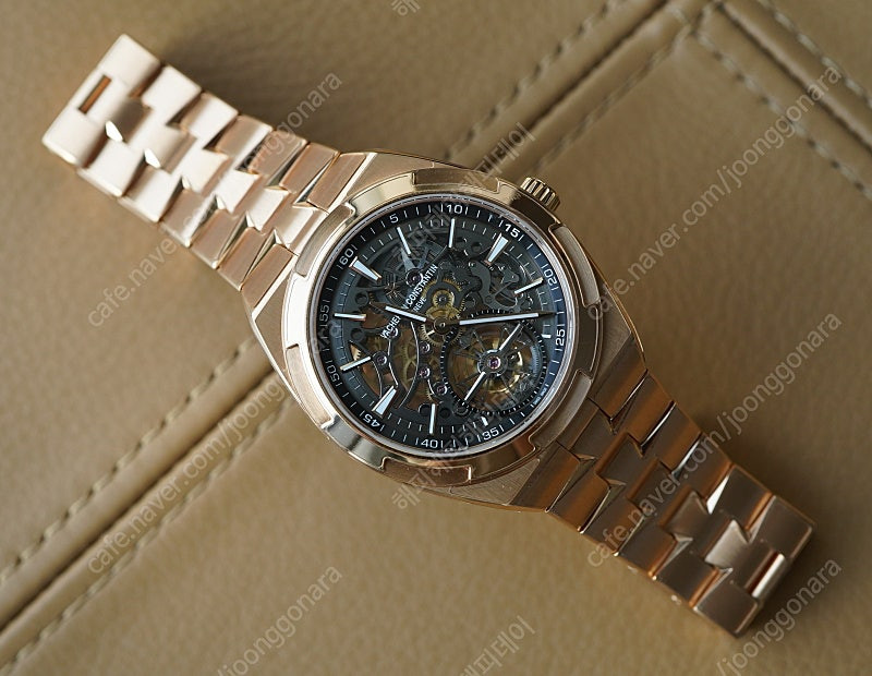 바쉐론 콘스탄틴 오버시즈 투르비용 스켈레톤 18k 로즈골드 이미지