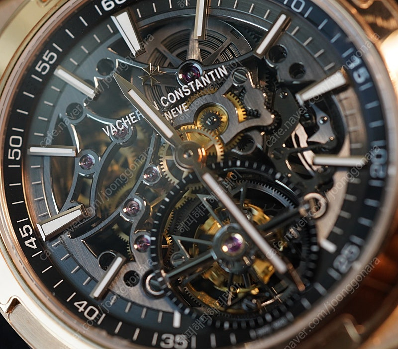 바쉐론 콘스탄틴 오버시즈 투르비용 스켈레톤 18k 로즈골드 이미지