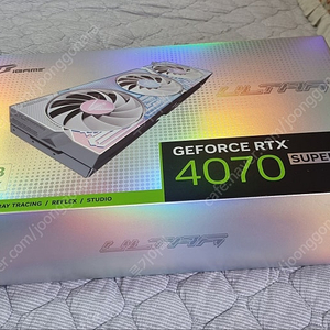 COLORFUL RTX 4070 SUPER ULTRA OC 12GB White 그래픽카드