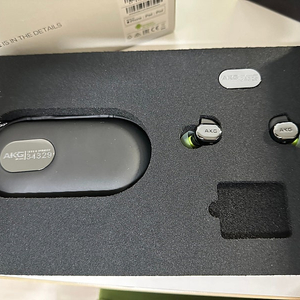 AKG N5005 정확히 2번쓴 ..
