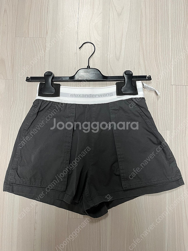 [새상품] 알렉산더왕 카고 레이브 쇼츠--1