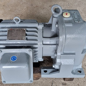 F172형, 3HP, 1/30, 삼양감속기 제품, 중고 기어드감속기모터, 최상품