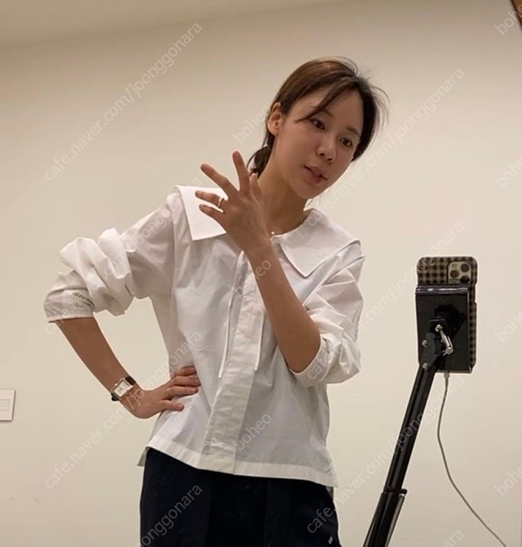 유메르 퓨어리본 블라우스 새상품 이미지