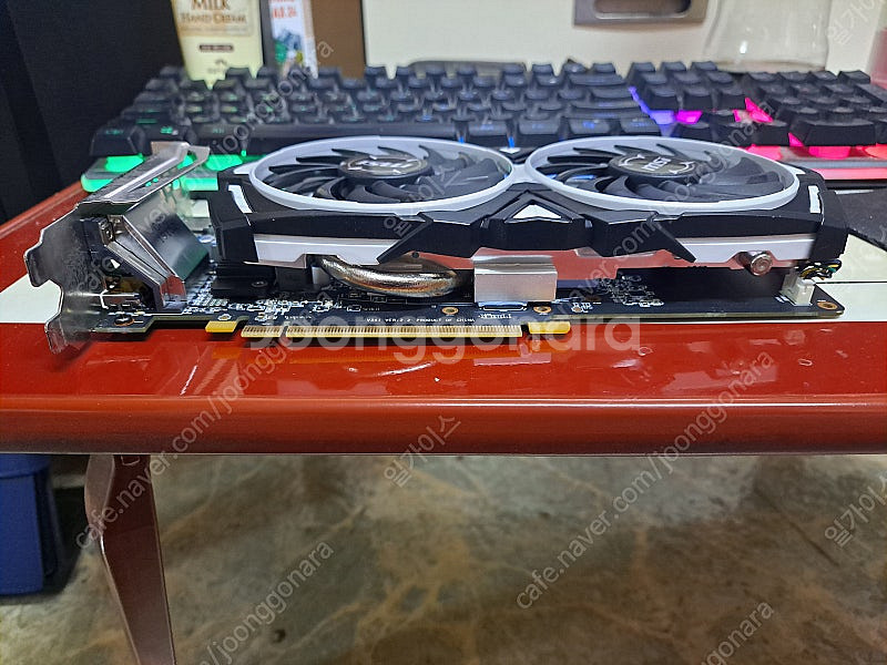 msi rx570 4g 고장품 팝니다--3