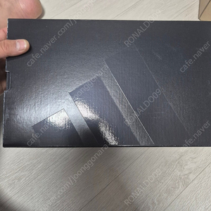 아디다스 프레데터 매니아 FG IH0965 260 팝니다