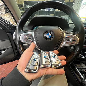 BMW 1/3/5시리즈, X3/X5/X7 구형 차량키에서 신형 스마트키로 변환과 외형 케이스 튜닝 교체