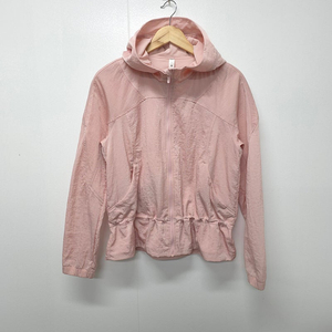 룰루레몬 Lululemon 핑크 후디 바람막이 집업 자켓 6 / 한섬 타임 마인 오브제 시스템 산드로 마쥬 구호 쟈딕앤볼테르 랑방 폴로 이자벨마랑 이로 버버리 톰보이 자라 코