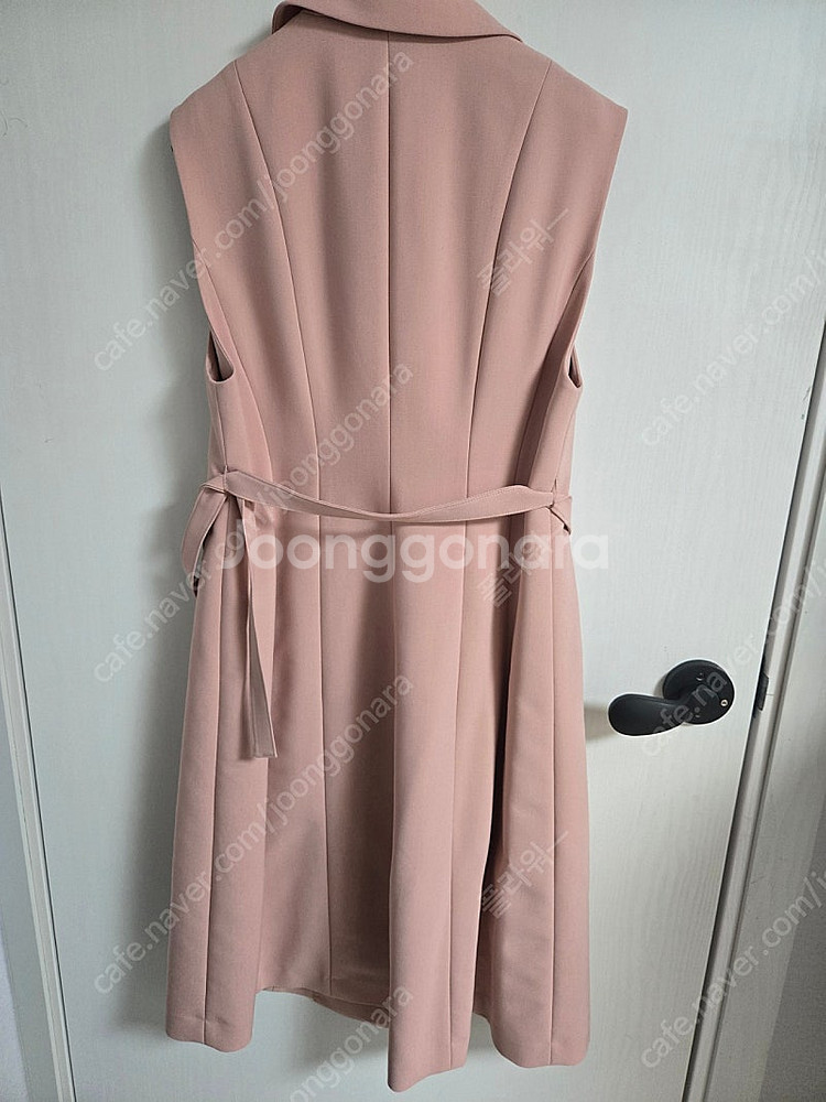 트렌치원피스. 타임 듀엘 나이스클랍 에고이스트 씨씨콜렉트 온앤온 미샤 시스템 sjsj 쥬크 지컷 노스페이스 더캐시미...--2