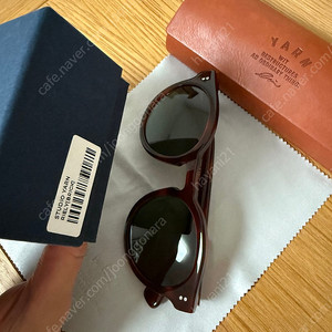 스튜디오얀 선글라스