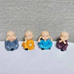 [일괄1.5만,새상품]소원성취 동자승 세트 불교 불상 부처 장식 장식장 인테리어소품 집들이선물 개업선물 조각 염주 원목 선반 수납 정리 현관 황금 차량용 인형 싱잉볼 불교용품 수제