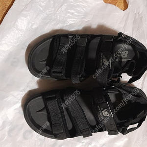 뉴발란스 샌달 SD3205BBW 280사이즈 29900원 판매