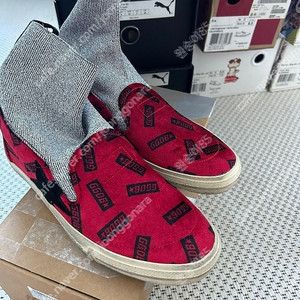 (가격내림)골든구스 새제품 하나미 삭스슈즈 36사이즈 17만원 golden goose Hanami Sock Slip-on 230-235 미하라 아디다스 나이키 스캇 조던