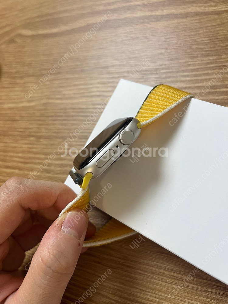 애플워치 SE2 40mm 스타라이트--6