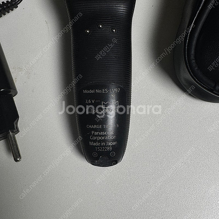 파나소닉 람대쉬 무선 전기 면도기 ES-LV97 팝니다...--4