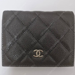 샤넬 중지갑 팝니다.