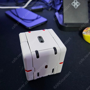 52toys 메가박스 TUKURU 일본 한정판