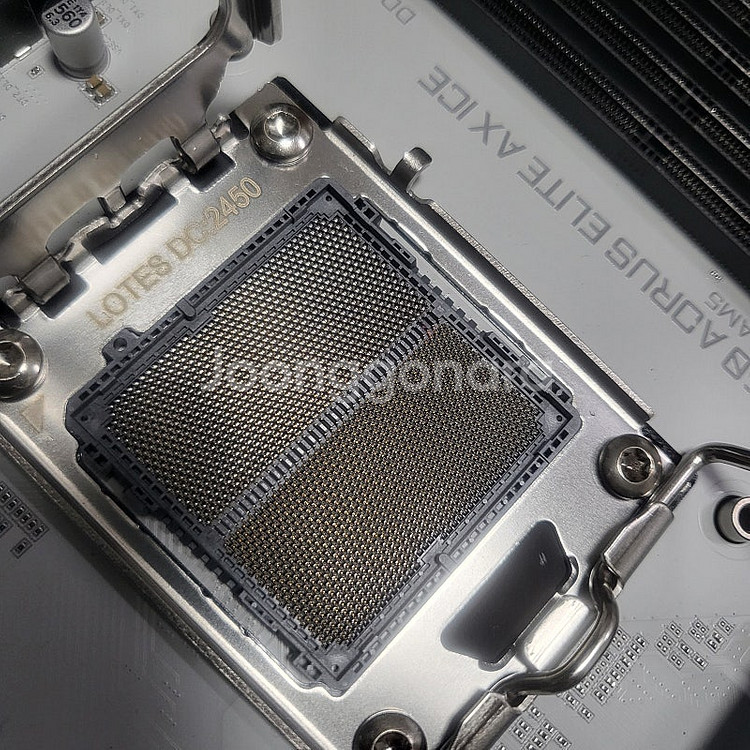 기가바이트 b650 arous elite ax ice ...--2
