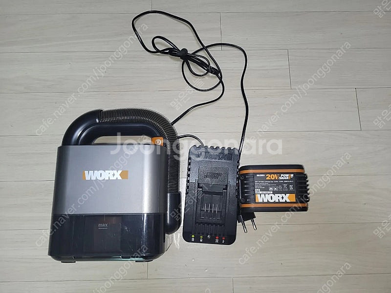 웍스 Worx 차량 청소기, 배터리, 충전기 11만 팝...--0