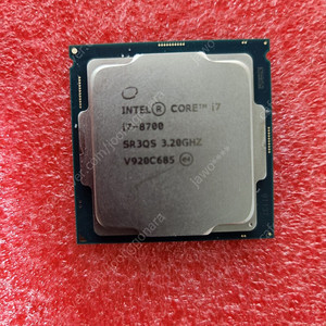 [서울]인텔CPU7세대 i7 7700/ 8세대 I7 8700/6세대 I5 6500/9세대 I9 9900K/10세대 I7 10700F 팝니다