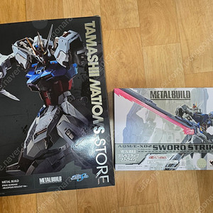 메탈빌드 헬리오폴리스 롤아웃버전 + 옵션펙 팝니다