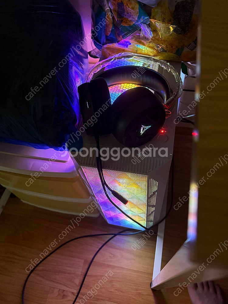 원컴 방송 가능한 게이밍 컴퓨터 모니터 포함 급처 다시...--1