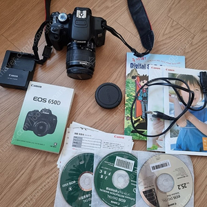 캐논 650d 바디 +18-55mm is ii 렌즈