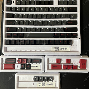 GMK 이블돌치TKL+추가키캡전부 일괄로 판매합니다.