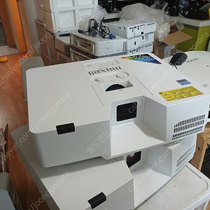 6000안시 멕셀 고광량 레이저 빔프로젝터 mp-wu5603 업소 강당 스크린골프