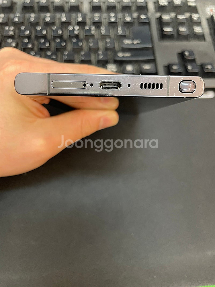 갤럭시S23울트라 블랙 256GB 상태좋은 중고52만팝...--6