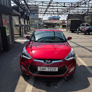 12년식 벨로스터1.6 (77000km) 차상태 완전좋음.