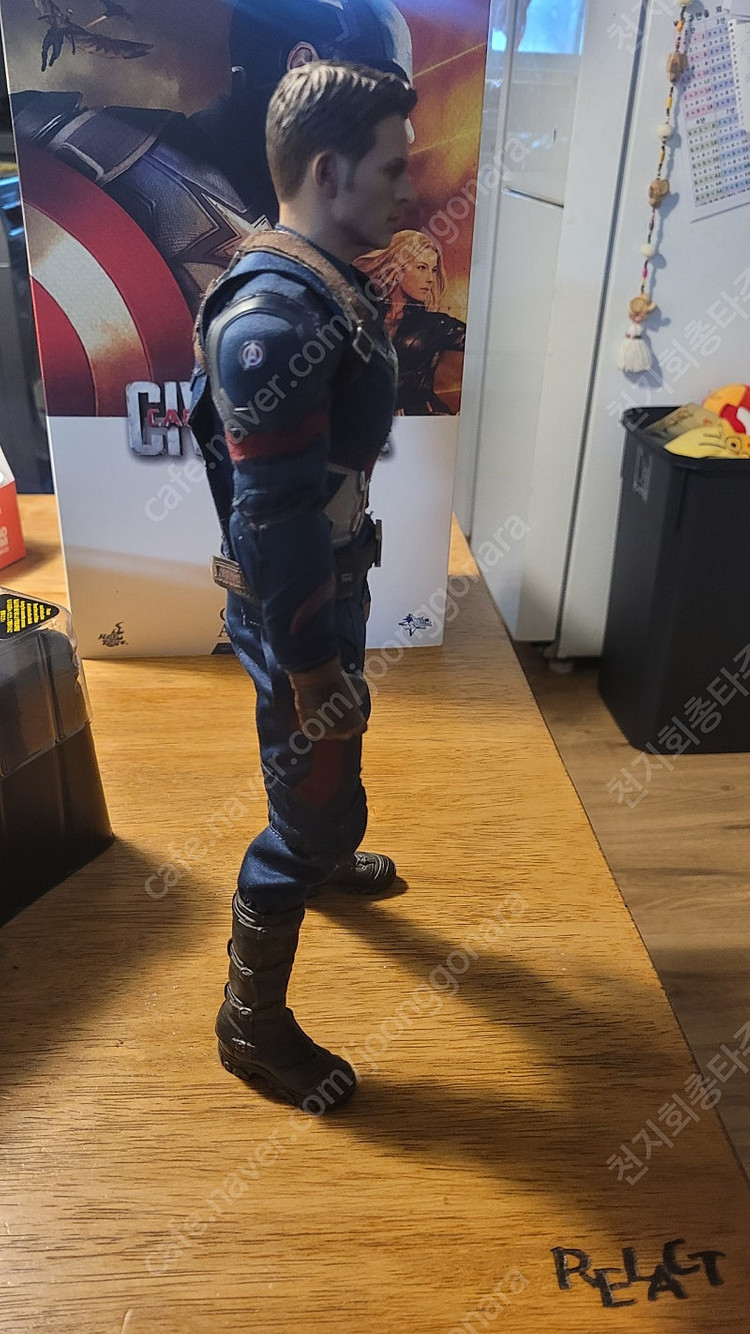 핫토이 시빌워 워머신 풀구성 (카톤O), 시빌워 캡틴, 마크7 노멀헤드 (이디스), 마크50 헤드, 팔, 다리 그 ... 이미지