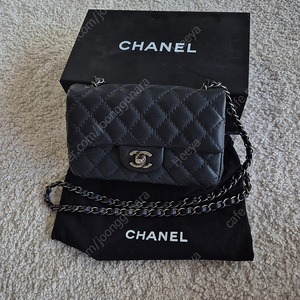 샤넬클래식 미니 램스킨