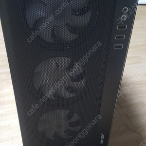 투컴 팝니다 (게임용+송출용) cpu 3600 그래픽카드 1660super 메인보드 b450m 램 ddr4 16gb + i5 4460 gtx950 b85 ddr3 32gb