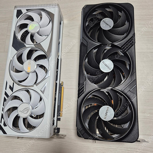 광주광역시 RTX 4090 2대(스트릭스 화이트/게이밍CO)팝니다.
