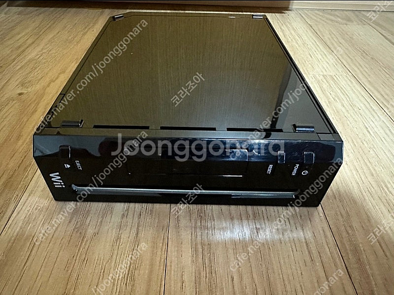 닌텐도위 wii 블랙 본체만 판매 합니다.--0
