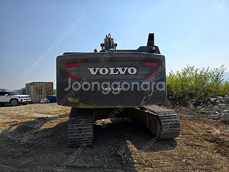 볼보 10급 굴삭기 EC300 2018년 11300시간...--2